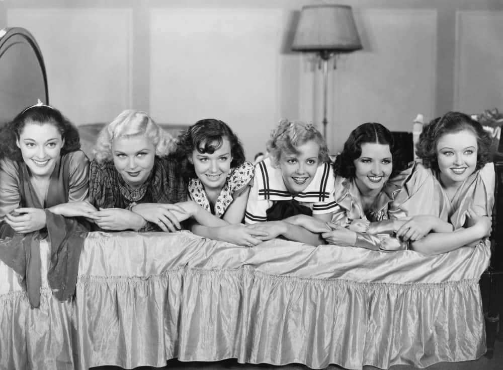 Adult Slumber Party Games for Women