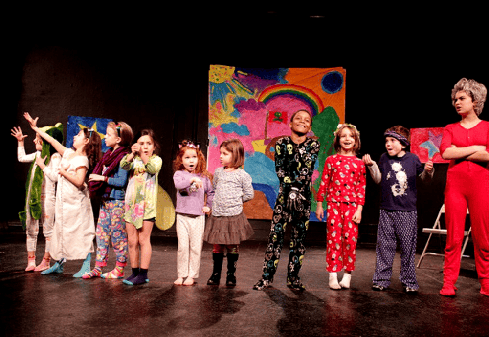 10 exciting drama games for theatrical toddlers